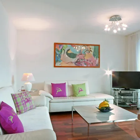 Apartment Goldenhorn Apt-F By Interhome Apartment *